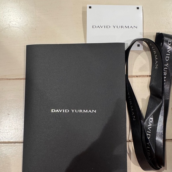 DY MADISON® CHAIN BRACELET
Sterling Silver with 18K Rose Gold, 11mm - Picture 8 of 12